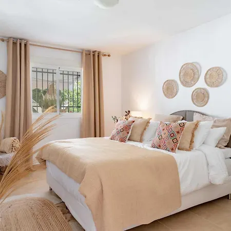 Charming Townhouse Close To Beach And San Pedro