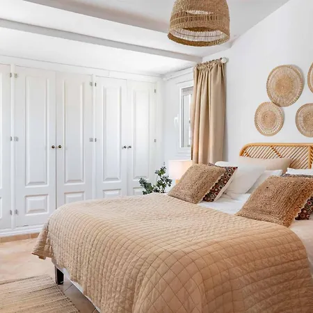 Charming Townhouse Close To Beach And San Pedro *